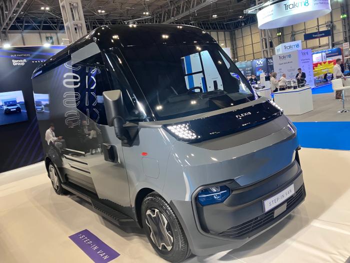 2025 news apr cv show flexis